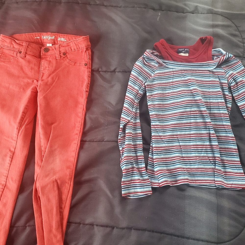 girl 7 red skinny jeans and striped top